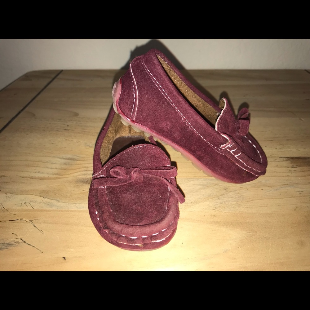 Ahcityah Velvet Moccasins